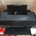 Máy In Lụa Âm Bảng Bằng Máy In Màu Epson L1300 – In 5 Màu – Hộp Mực Lớn – Phù Hợp Thiết Kế, Bản Vẽ Kỹ Thuật