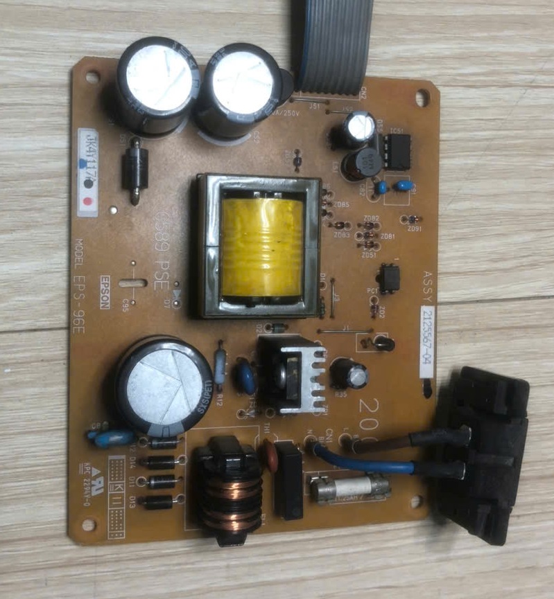 z7044233761628_71df01a4976340b3f49f70ae60503488