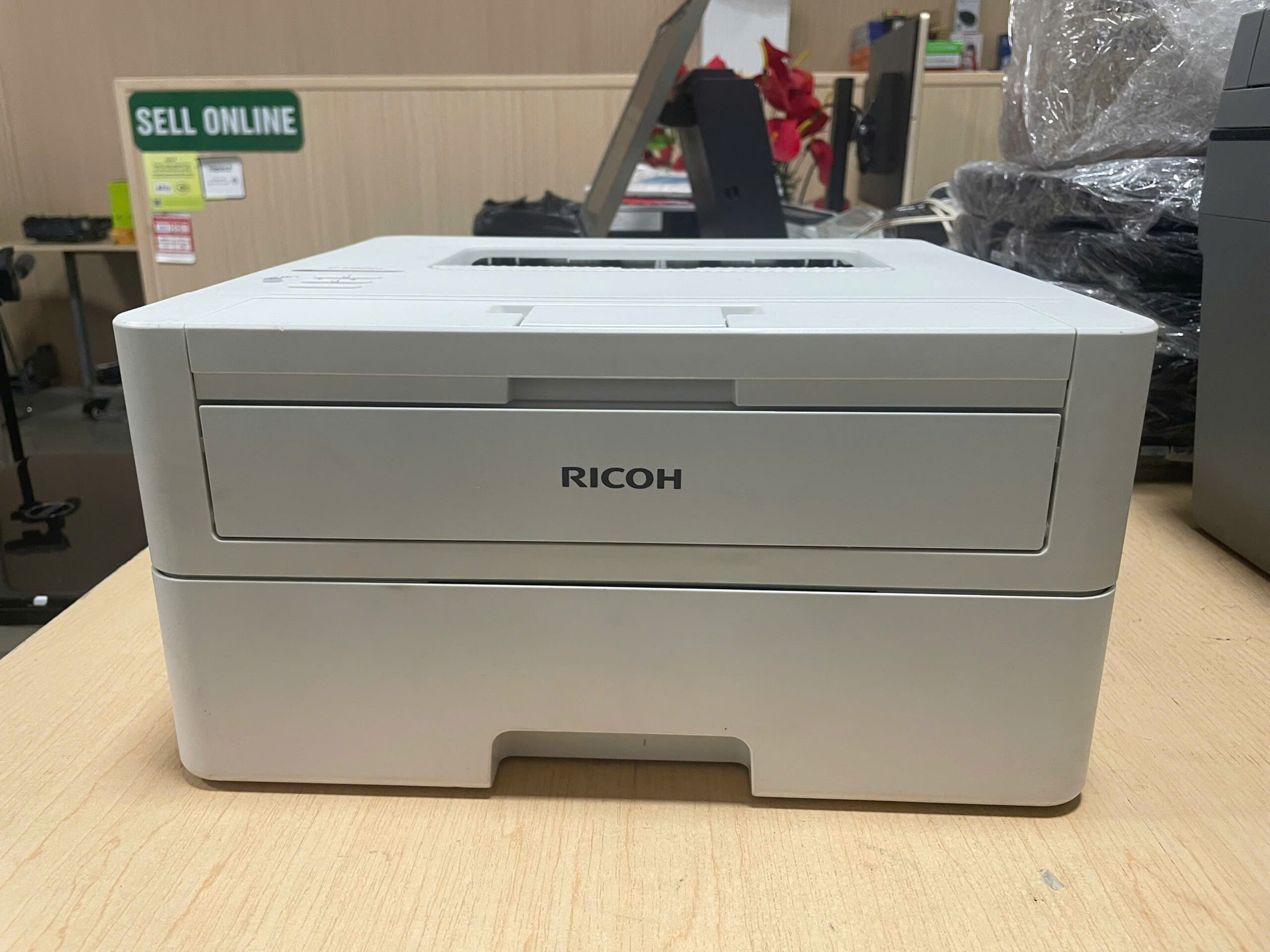 z7049118553697_9828af856acfead0be66f43380c4924e